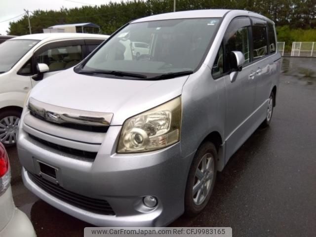 toyota noah 2007 -TOYOTA--Noah DBA-ZRR70W--ZRR70-0037242---TOYOTA--Noah DBA-ZRR70W--ZRR70-0037242- image 1