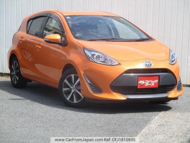 toyota aqua 2018 CFJ1810830 image 1