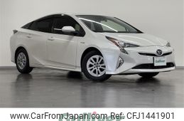 toyota prius 2018 CFJ1441901