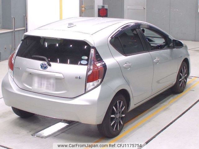 toyota aqua 2015 -TOYOTA 【岐阜 504て3123】--AQUA NHP10-6465050---TOYOTA 【岐阜 504て3123】--AQUA NHP10-6465050- image 2