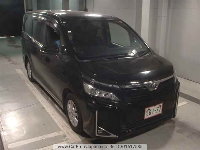 toyota voxy 2018 CFJ1617585 image 1