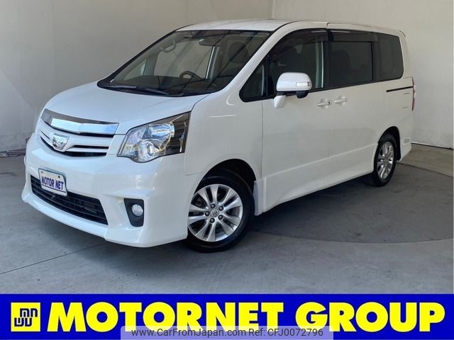 toyota noah 2011 -TOYOTA--Noah DBA-ZRR70W--ZRR70-0446724---TOYOTA--Noah DBA-ZRR70W--ZRR70-0446724- image 1