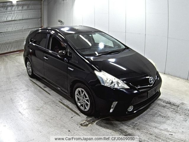 toyota prius-α 2013 -TOYOTA--Prius α ZVW40W-0001698---TOYOTA--Prius α ZVW40W-0001698- image 1