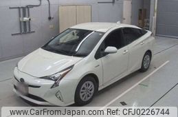 toyota prius 2018 -TOYOTA--Prius DAA-ZVW50--ZVW50-6139489---TOYOTA--Prius DAA-ZVW50--ZVW50-6139489-