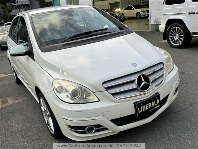mercedes-benz b-class 2010 CFJ1679247 image 1