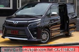 toyota voxy 2018 quick_quick_ZWR80W_ZWR80-0357763