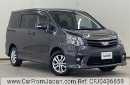 toyota noah 2011 -TOYOTA--Noah DBA-ZRR75W--ZRR75-0088136---TOYOTA--Noah DBA-ZRR75W--ZRR75-0088136-