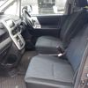 toyota noah 2013 -TOYOTA--Noah DBA-ZRR75W--ZRR75-0108589---TOYOTA--Noah DBA-ZRR75W--ZRR75-0108589- image 14