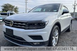 volkswagen tiguan 2017 quick_quick_ABA-5NCZE_WVGZZZ5NZJW807968