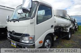 hino dutro 2011 GOO_NET_EXCHANGE_0900002A30240906W003