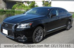 lexus ls 2012 CFJ1701165