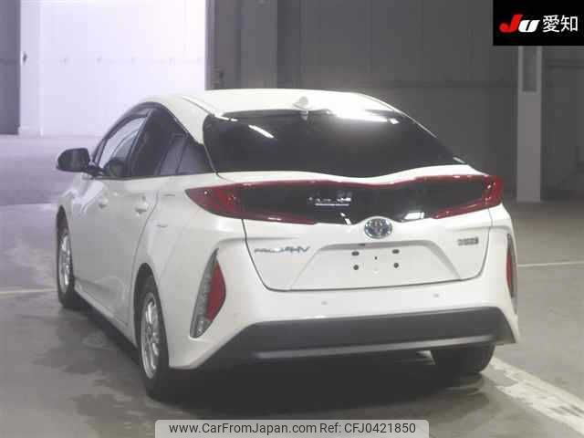 toyota prius-phv 2018 -TOYOTA--Prius PHV ZVW52-3086546---TOYOTA--Prius PHV ZVW52-3086546- image 2