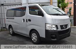 Nissan NV350 Caravan Van 2015