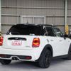 mini mini-others 2017 quick_quick_XS20_WMWXS720302E46095 image 2