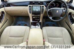 toyota crown 2007 504928-930984