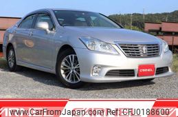 toyota crown-royal-series 2010 O11410