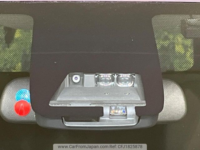toyota aqua 2018 CFJ1825878 image 2
