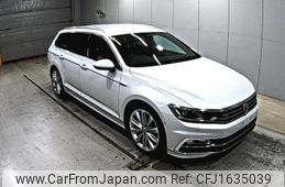 volkswagen passat-variant 2016 CFJ1635039