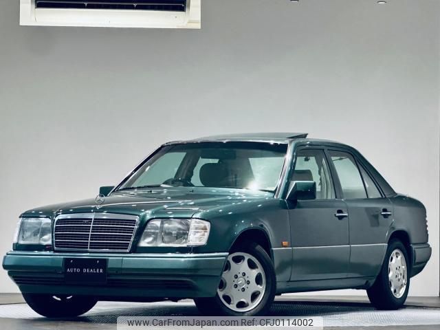 mercedes-benz e-class 1993 quick_quick_E-124028_WDB124028-2C049161 image 1