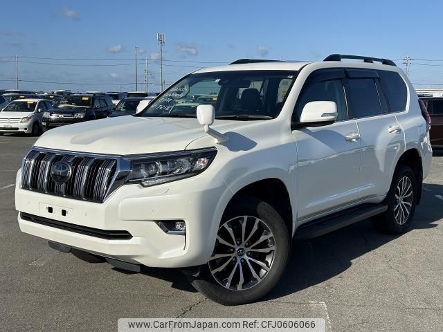 toyota land-cruiser-prado 2018 quick_quick_LDA-GDJ150W_GDJ150-0025081 image 1