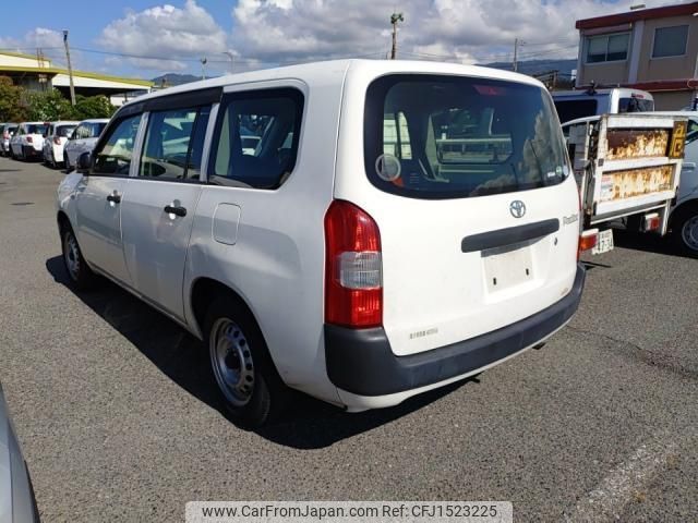 toyota probox 2016 CFJ1523225 image 2