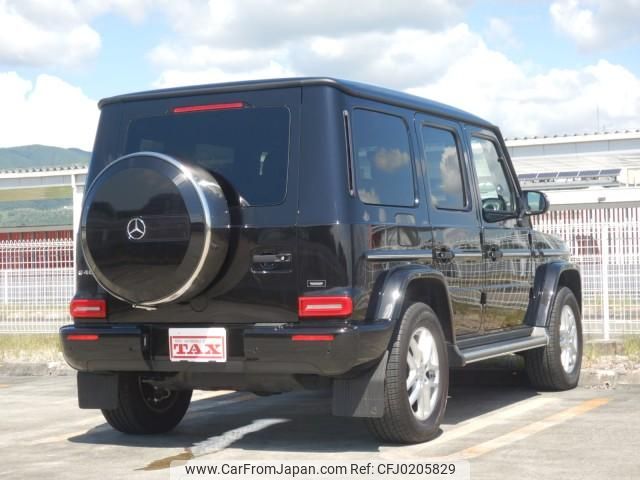 mercedes-benz g-class 2023 quick_quick_3DA-463350_W1N4633501X452309 image 2