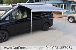 nissan serena 2009 CFJ1357954