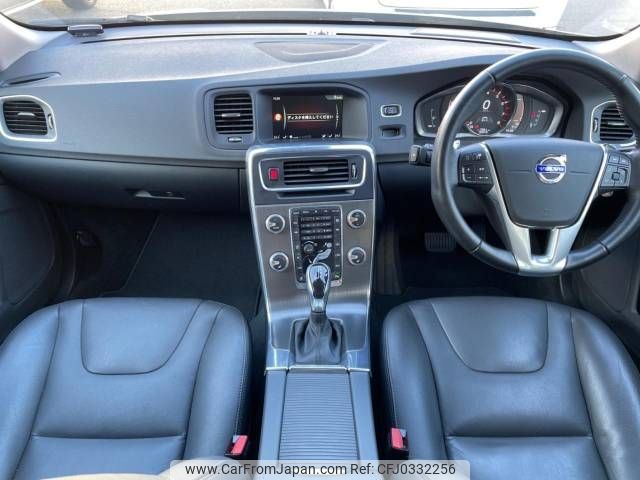 volvo v60 2016 -VOLVO--Volvo V60 DBA-FB420--YV1FW41M0G1318523---VOLVO--Volvo V60 DBA-FB420--YV1FW41M0G1318523- image 2