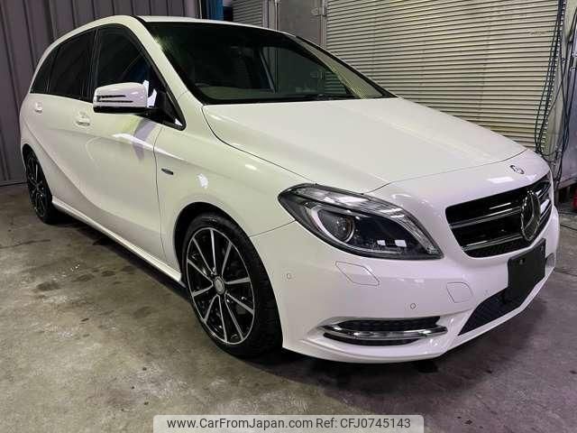 mercedes-benz b-class 2012 quick_quick_DBA-246242_WDD2462622J027480 image 1