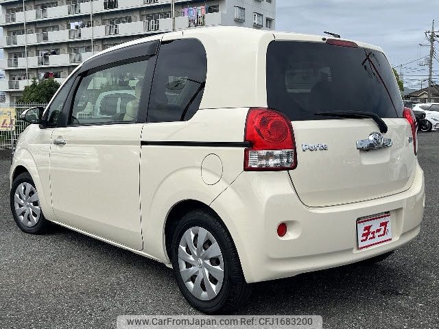 toyota porte 2012 CFJ1683200 image 2