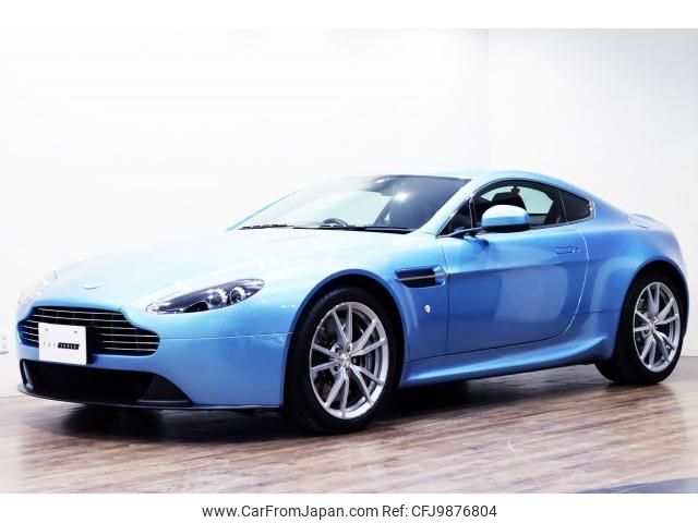 aston-martin v8 2013 quick_quick_99999_SCFEABAKJDGC17312 image 1