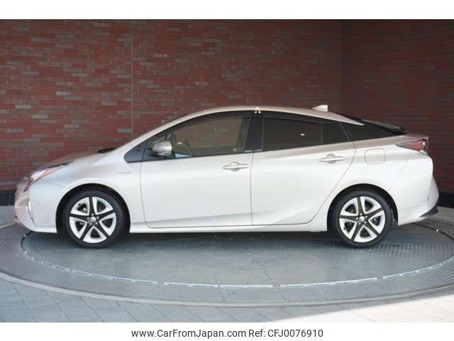 toyota prius 2016 -TOYOTA--Prius DAA-ZVW51--ZVW51-8013586---TOYOTA--Prius DAA-ZVW51--ZVW51-8013586- image 2