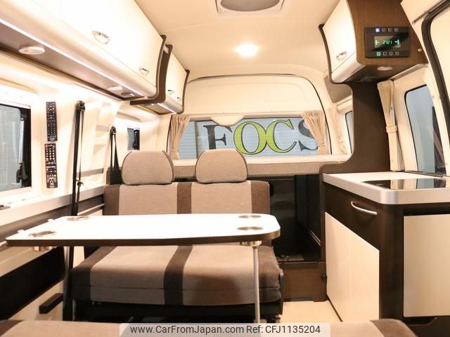 toyota hiace-van 2019 GOO_JP_700030304130250330001 image 1