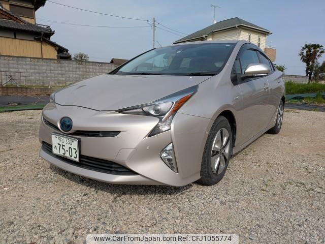 toyota prius 2016 quick_quick_DAA-ZVW51_ZVW51-8008706 image 1