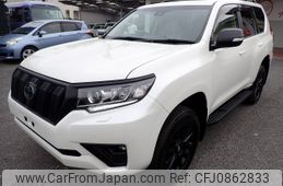 toyota land-cruiser-prado 2022 25012817