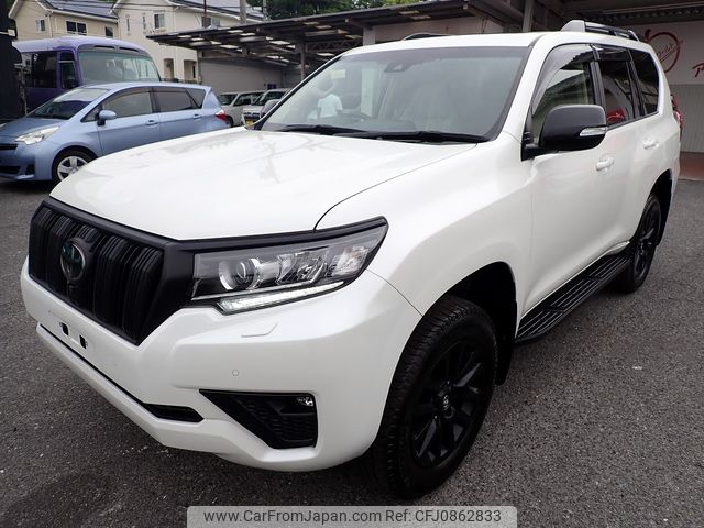 toyota land-cruiser-prado 2022 25012817 image 1