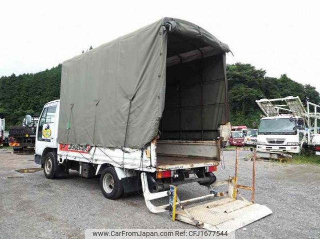 nissan atlas 2004 CFJ1677544 image 1