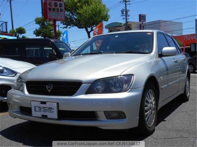 toyota altezza-gita 2004 -TOYOTA--Altezza Gita TA-GXE10W--GXE10-0128015---TOYOTA--Altezza Gita TA-GXE10W--GXE10-0128015- image 1