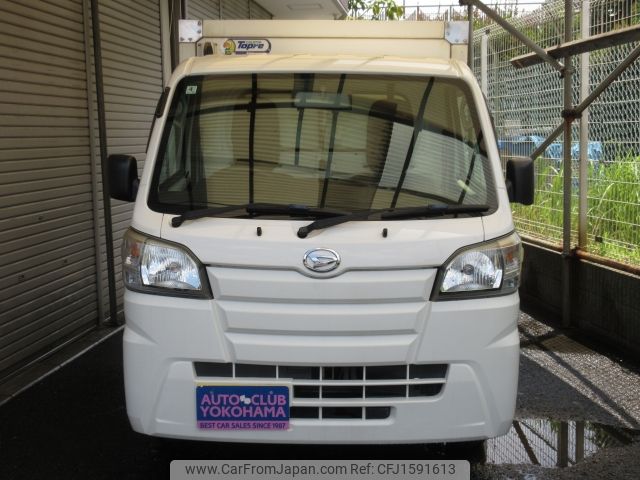 daihatsu hijet-truck 2016 CFJ1591613 image 2