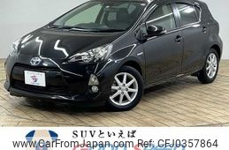 toyota aqua 2013 -TOYOTA--AQUA DAA-NHP10--NHP10-2242792---TOYOTA--AQUA DAA-NHP10--NHP10-2242792-