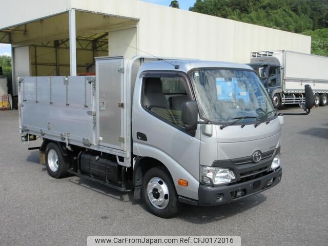 toyota dyna-truck 2017 -TOYOTA--Dyna TKG-XZU645--XZU645-0003460---TOYOTA--Dyna TKG-XZU645--XZU645-0003460- image 1