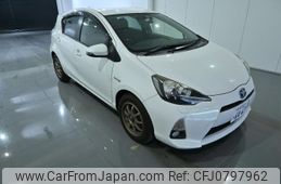 toyota aqua 2013 quick_quick_DAA-NHP10_6229293