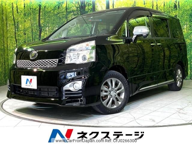 toyota voxy 2013 -TOYOTA--Voxy DBA-ZRR70W--ZRR70-0580557---TOYOTA--Voxy DBA-ZRR70W--ZRR70-0580557- image 1