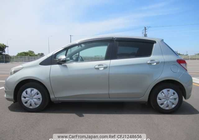 toyota vitz 2011 646828-Y2025050285F-12 image 2