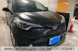 toyota c-hr 2018 CFJ1838441