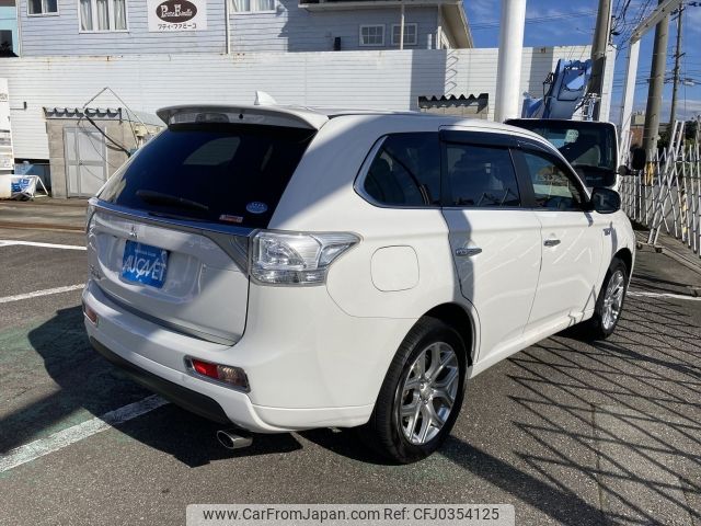 mitsubishi outlander-phev 2014 -MITSUBISHI--Outlander PHEV DLA-GG2W--GG2W-0012614---MITSUBISHI--Outlander PHEV DLA-GG2W--GG2W-0012614- image 2