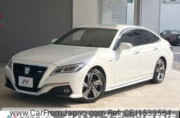 toyota crown 2018 CFJ1533584