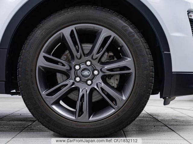 land-rover range-rover-evoque 2018 CFJ1832112 image 2