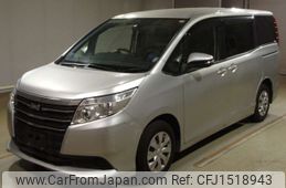 toyota noah 2014 CFJ1518943