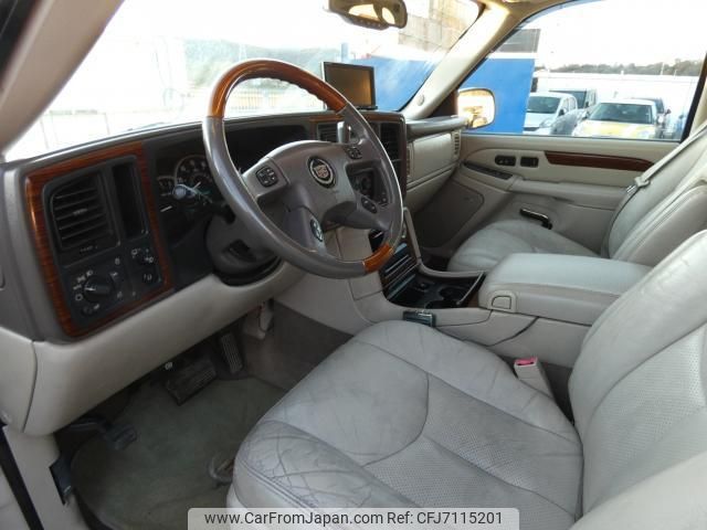 cadillac escalade 2010 quick_quick_-_1GYEK63N54R135111 image 2